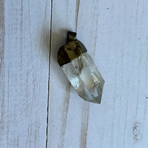 Clear Quartz Crystal Point Pendant - Picture 5 of 9